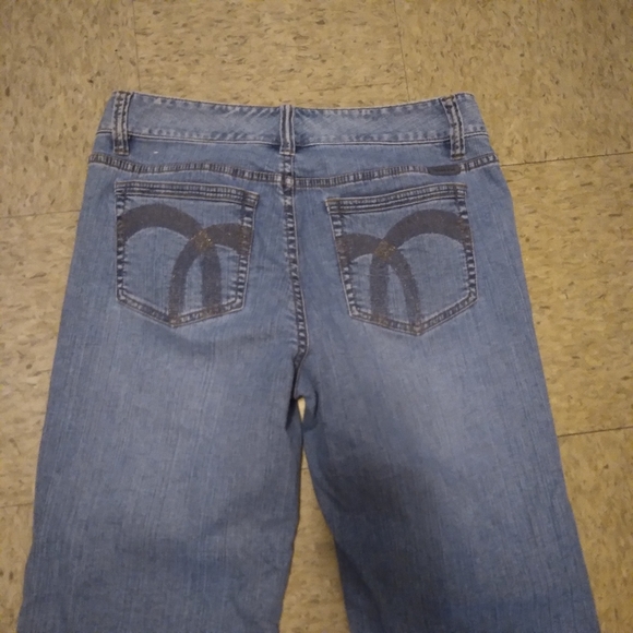 Liz Claiborne Wide Leg Jeans,  Size: 12 - Picture 5 of 9